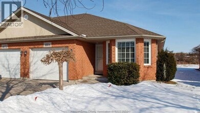 Building Photo - 1884 Questa Dr
