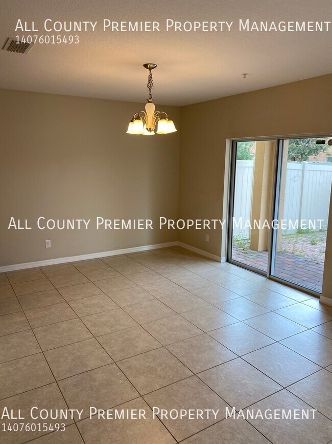 Foto del edificio - 2079 Bent Grass Ave