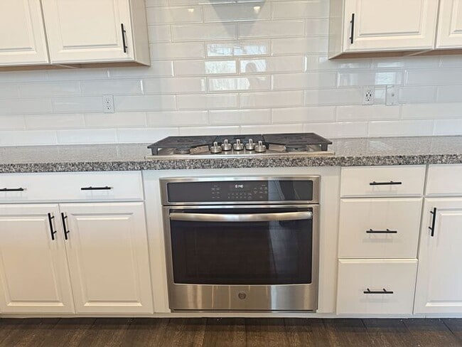 Building Photo - 8984 Upbeat Wy