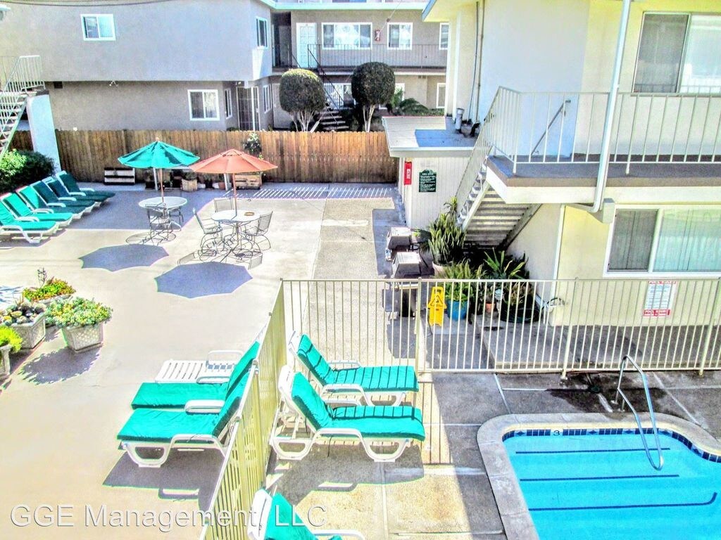 Primary Photo - 26100 Narbonne Ave