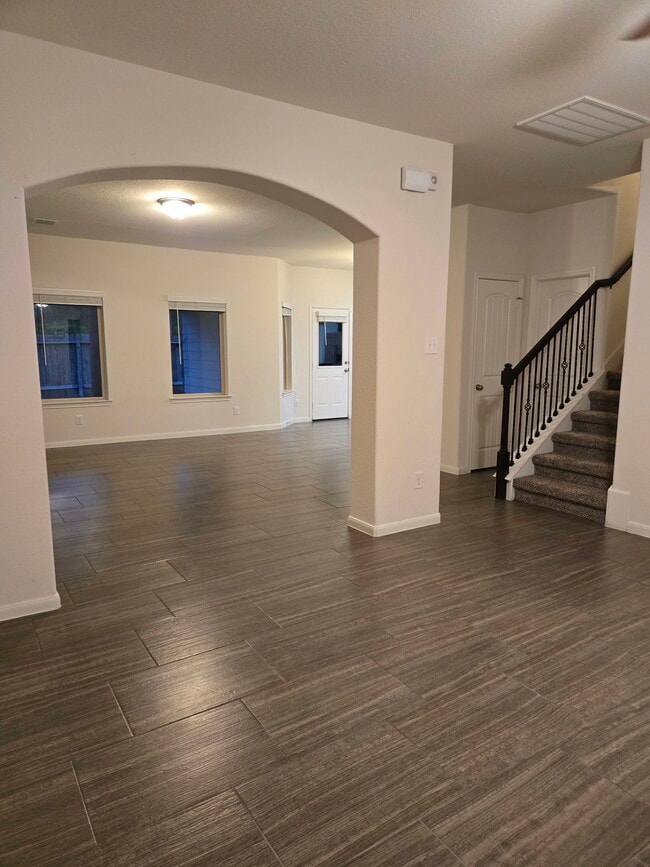 Foto del edificio - 15006 Starry Hills Ct