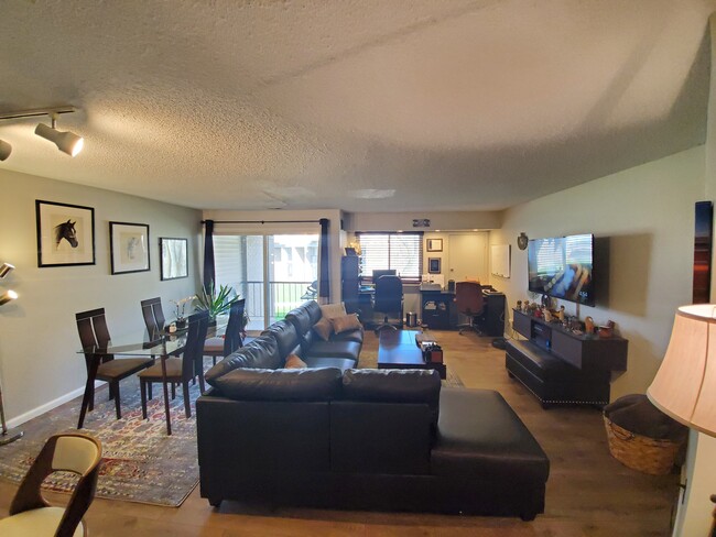 Building Photo - 26781 W Carnegie Park Dr