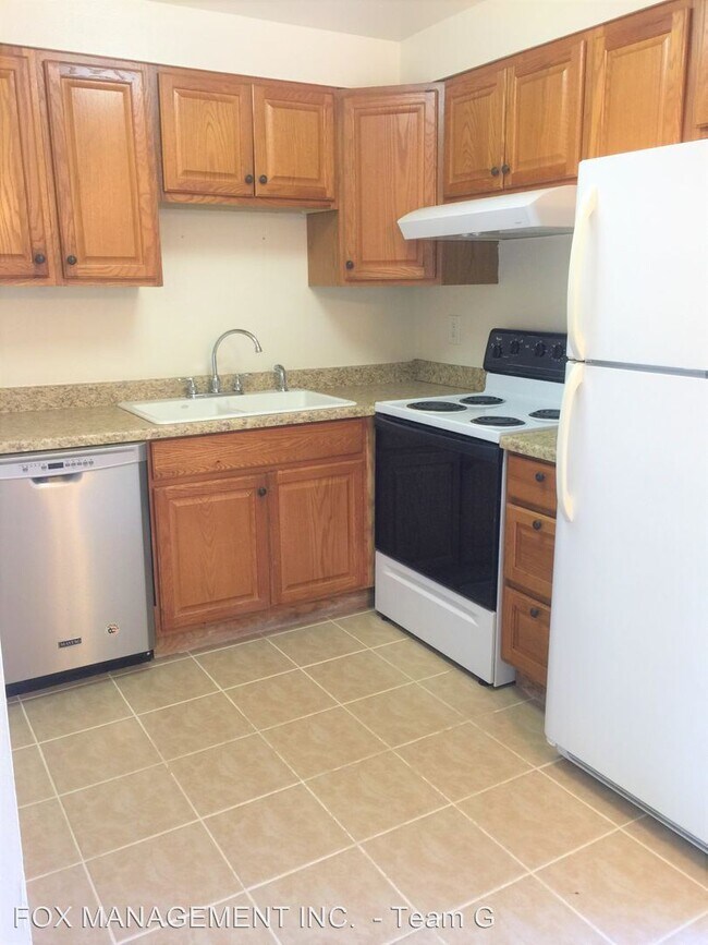 Foto del edificio - 4923-4925 SE 66th Ave