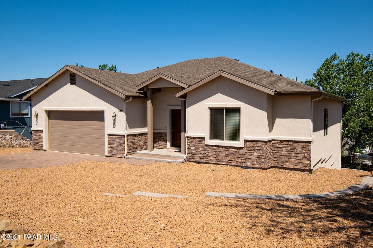 Primary Photo - 5384 N Long Rifle Rd