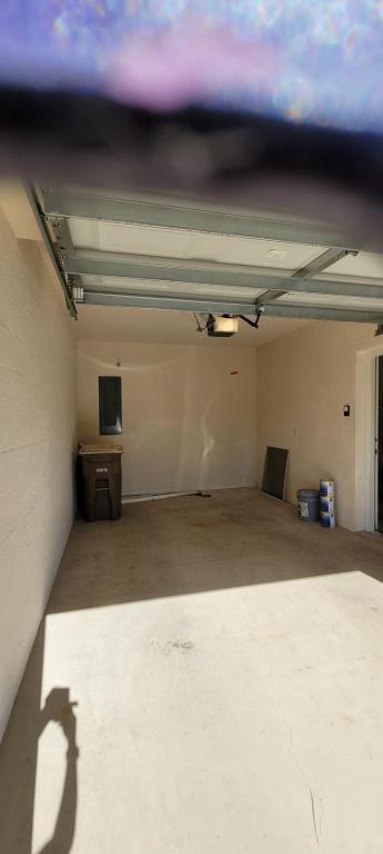 Building Photo - 4335 SW 52nd Cir