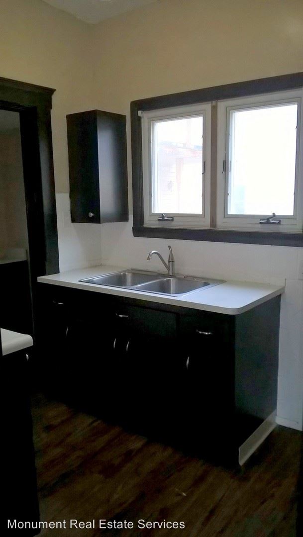 Foto del edificio - 3831 W 40th St