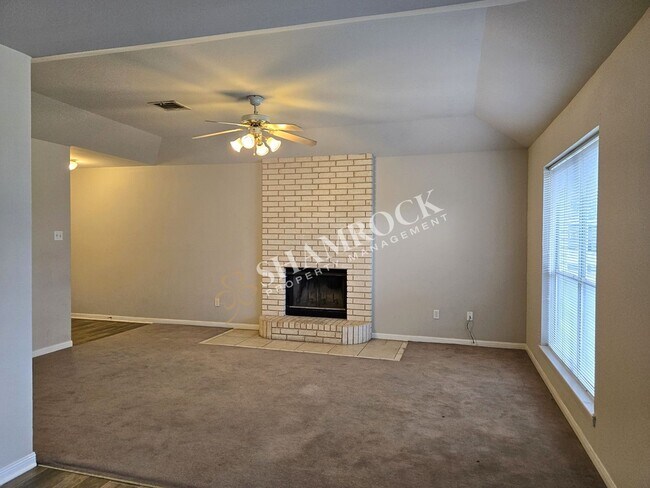 Foto del edificio - 2/2 Robinson ISD Duplex