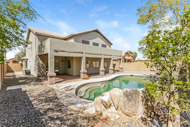 Building Photo - 2241 S 85th Dr