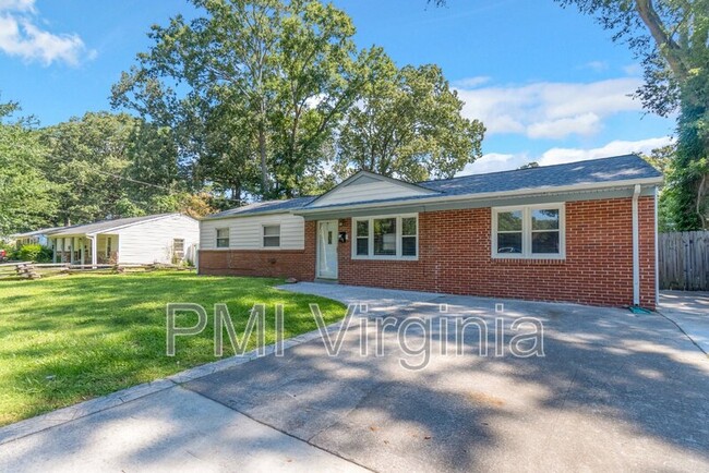 Building Photo - 336 Dodge Dr