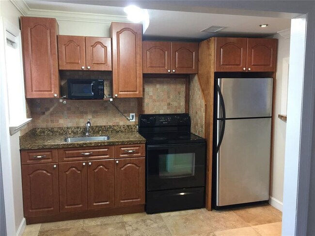 Foto del edificio - 115 Antiquera Ave