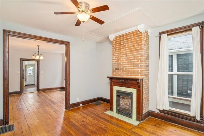 Foto del edificio - 1225 Harrison Ave