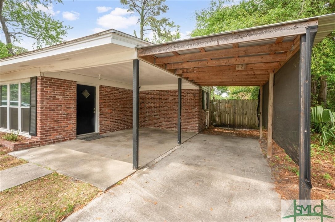 Primary Photo - 2334 Ranchland Dr