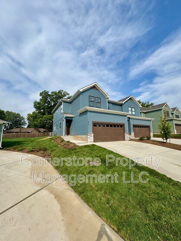 Building Photo - 8544 Kickapoo St