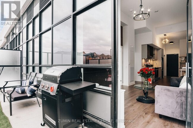 Photo du bâtiment - 395 Dundas St W