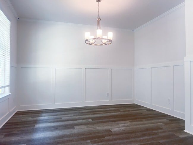 Building Photo - 3796 Lockaby Way