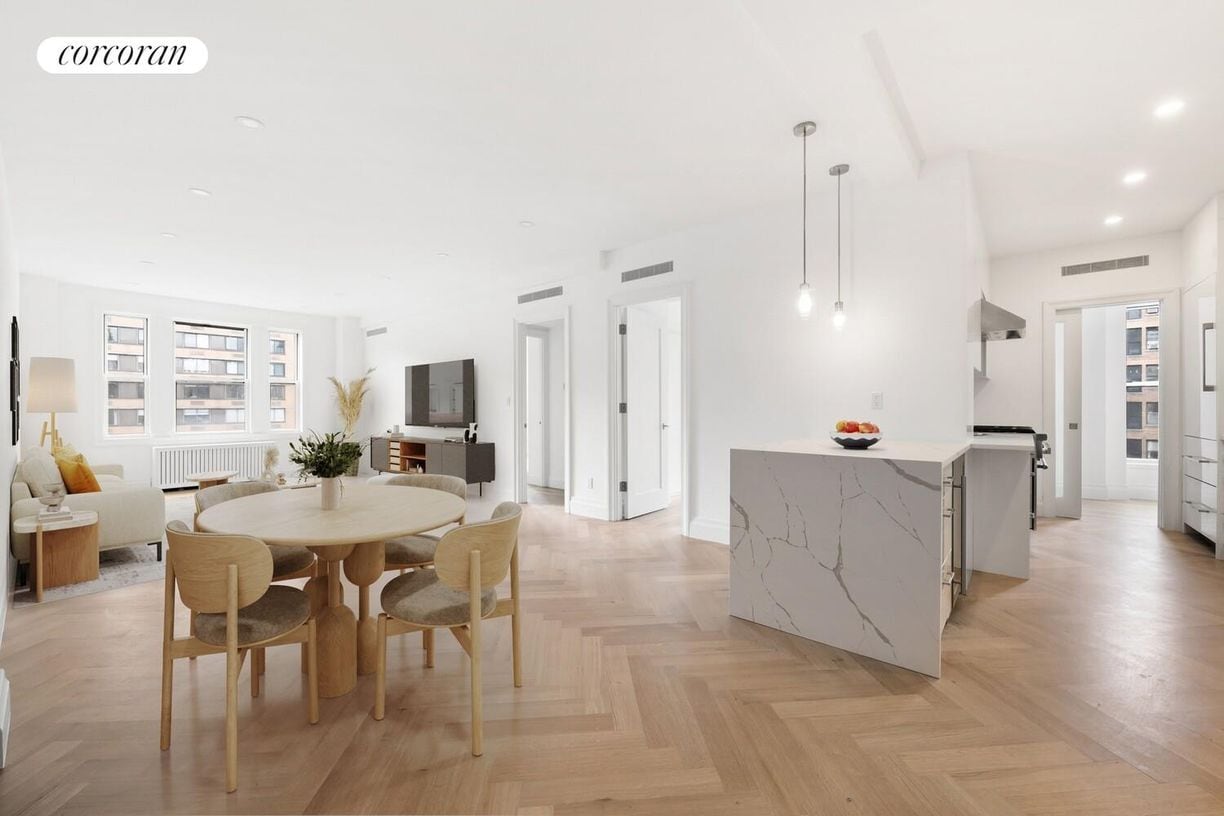 Foto principal - 241 W 97th St