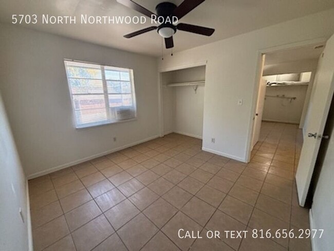 Foto del edificio - 5703 N Northwood Rd