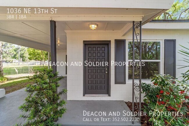 Foto del edificio - 1036 NE 13th St