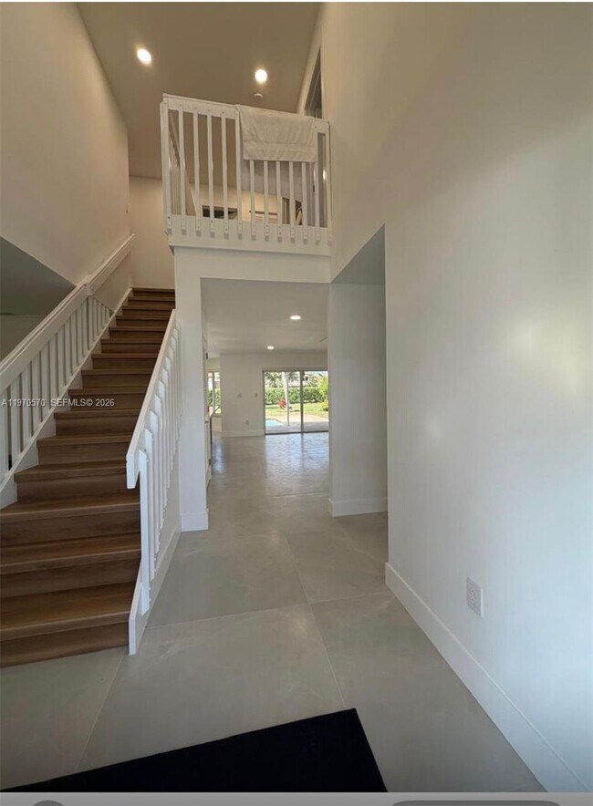 Foto del edificio - 801 Amherst Ave