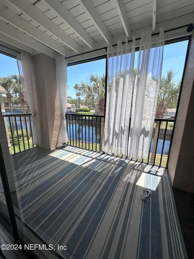 Building Photo - 400 Timberwalk Ct