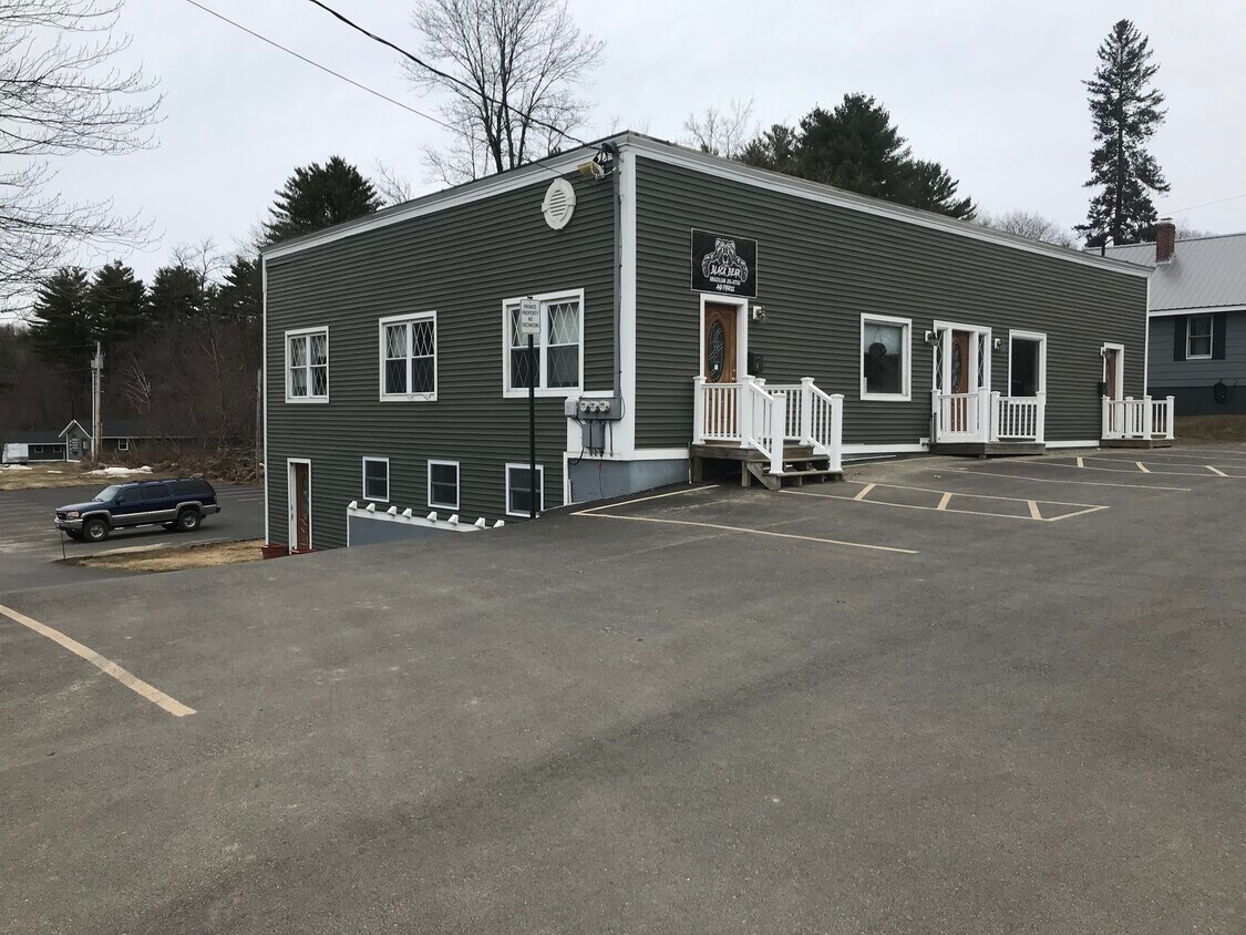 450 Riverside Dr Unit 2, Augusta, ME 04330 Apartments in Augusta, ME