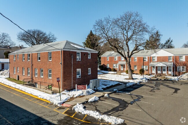 Foto del edificio - Jefferson Gardens