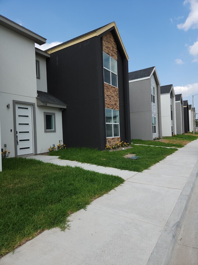 Foto del edificio - 710 W Seminole Ave