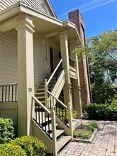 Building Photo - 50 Pelican Pl
