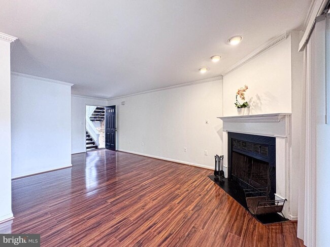 Building Photo - 2604 S Arlington Mill Dr