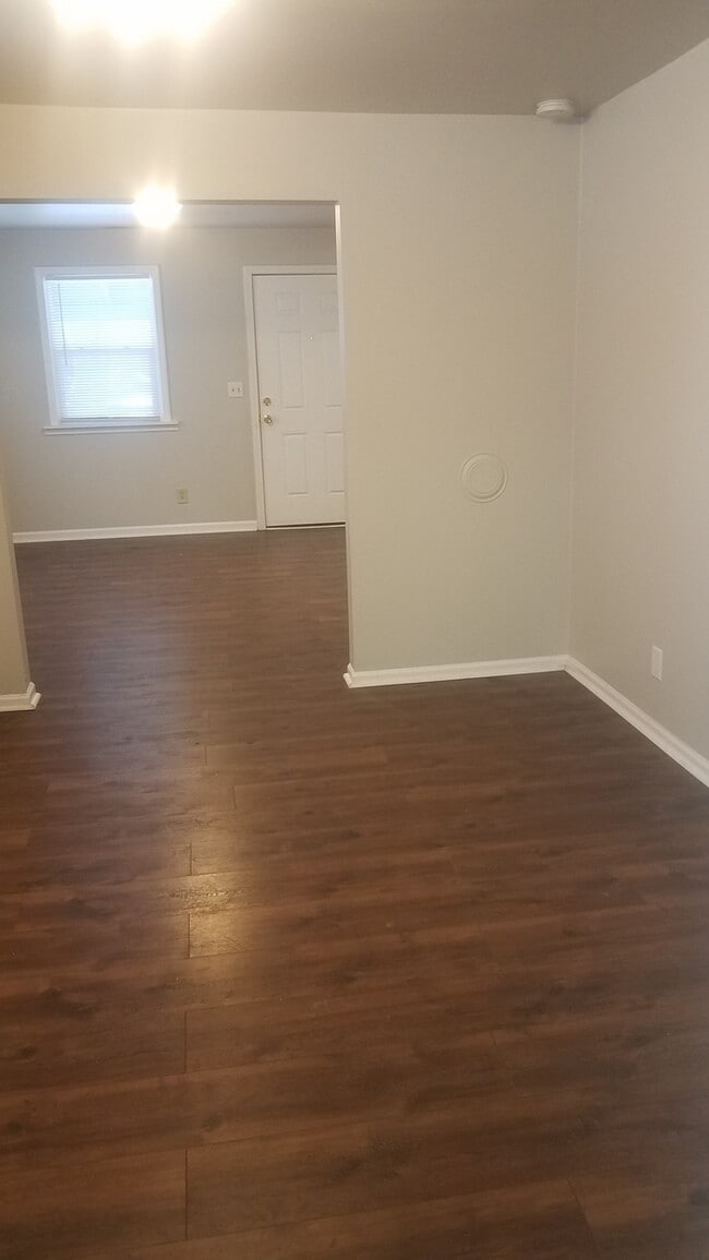 Building Photo - 2851 Colfax St