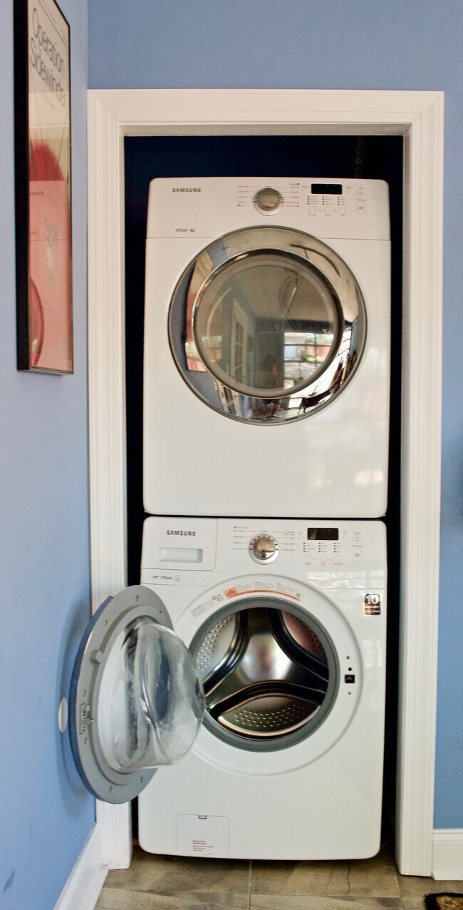Stacked HE washer/dryer - 1509 HARWOOD DR