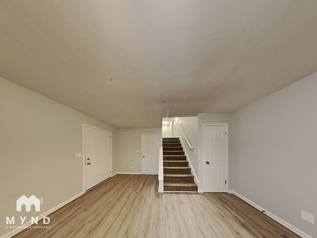 Building Photo - 82 Brenda Ln