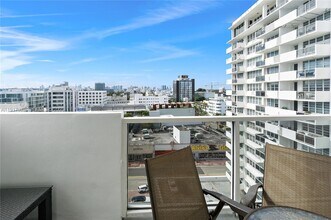 Building Photo - 100 Lincoln Rd