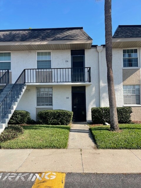 Building Photo - 811 Russell Ln