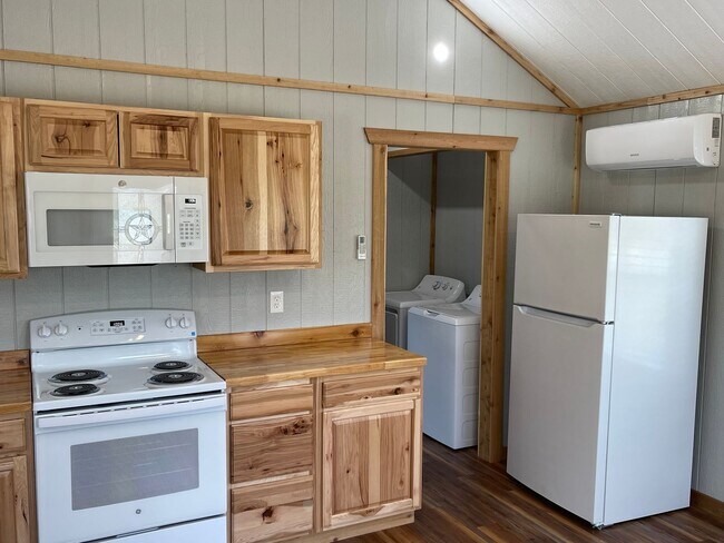 Foto del edificio - Hill Country Retreat on Acreage in Bandera