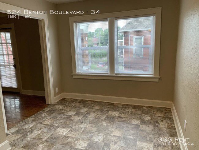 Foto del edificio - 524 Benton Blvd