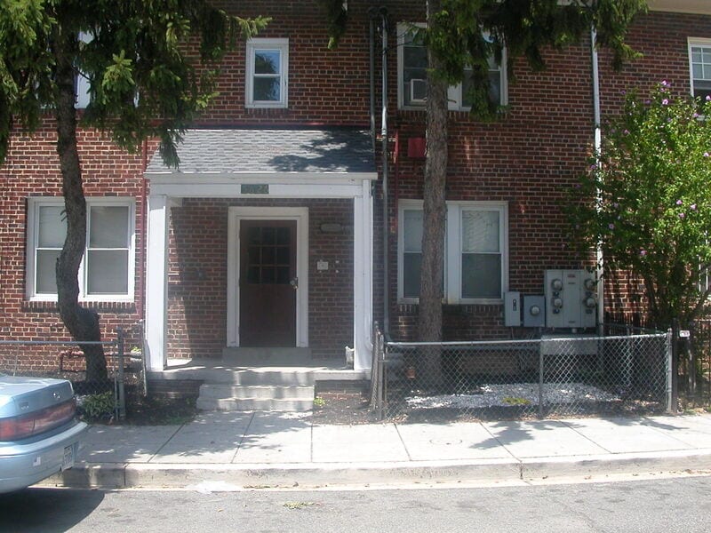 Photo - 5826 Colorado Ave NW - 3