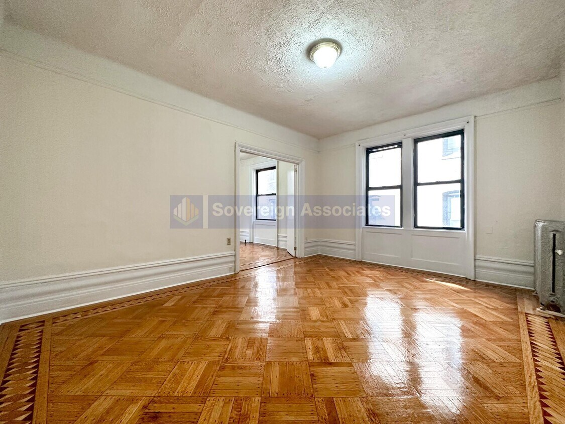 Foto principal - 100 Cabrini Boulevard