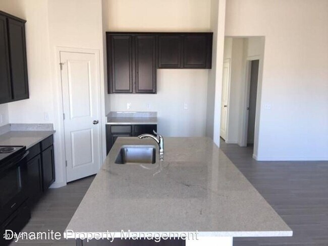Foto del edificio - 3 br, 2 bath House - 12526 W Lobo Drive
