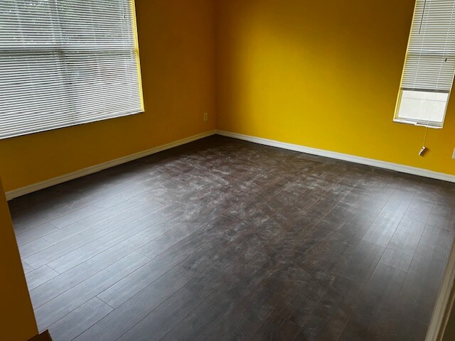 Foto del edificio - 6415 Abbeydale Ct
