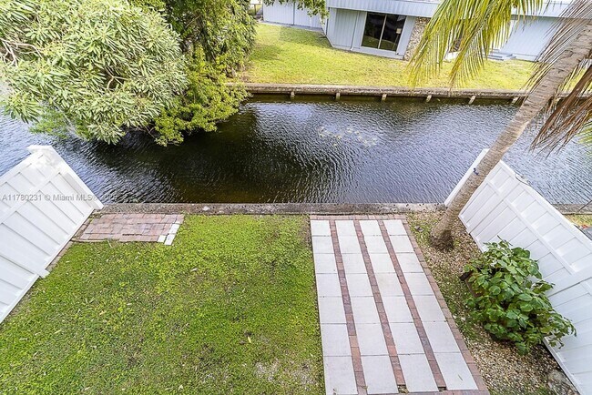 Foto del edificio - 3466 NW 17th Terrace