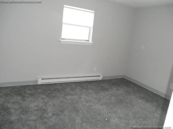 Foto del edificio - 36 Greentree Ln