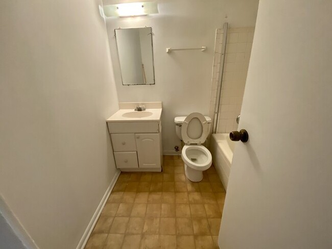 Building Photo - Magnolia Park Rental