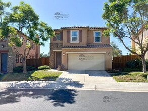 Building Photo - 370 Cobalt Dr