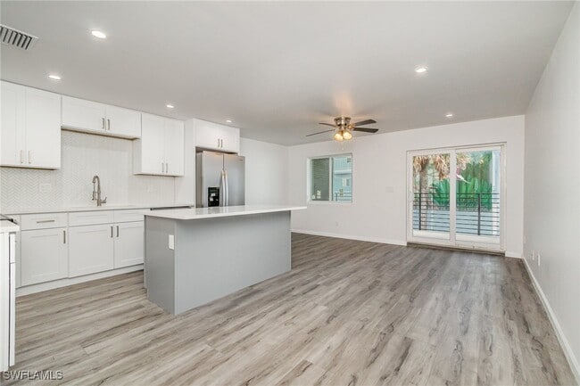 Building Photo - 1300 Estero Blvd