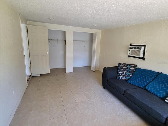 Foto del edificio - 3031 Herold Dr