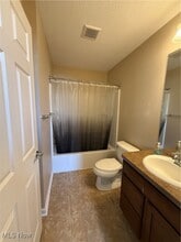 Building Photo - 950 Croghan Way