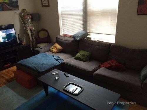Foto del edificio - 2729 W Thomas St