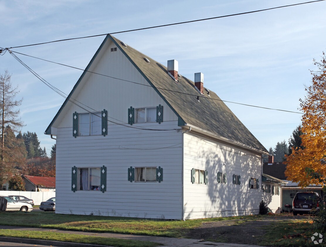 Foto del edificio - 302 E Magnolia St