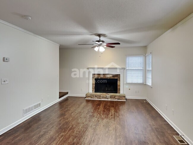 Building Photo - 170 Steeple Chase Trail